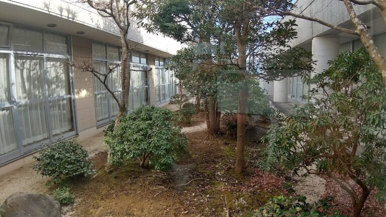 御殿場市・小山町広域行政組合斎場(玉穂斎場公苑)の写真